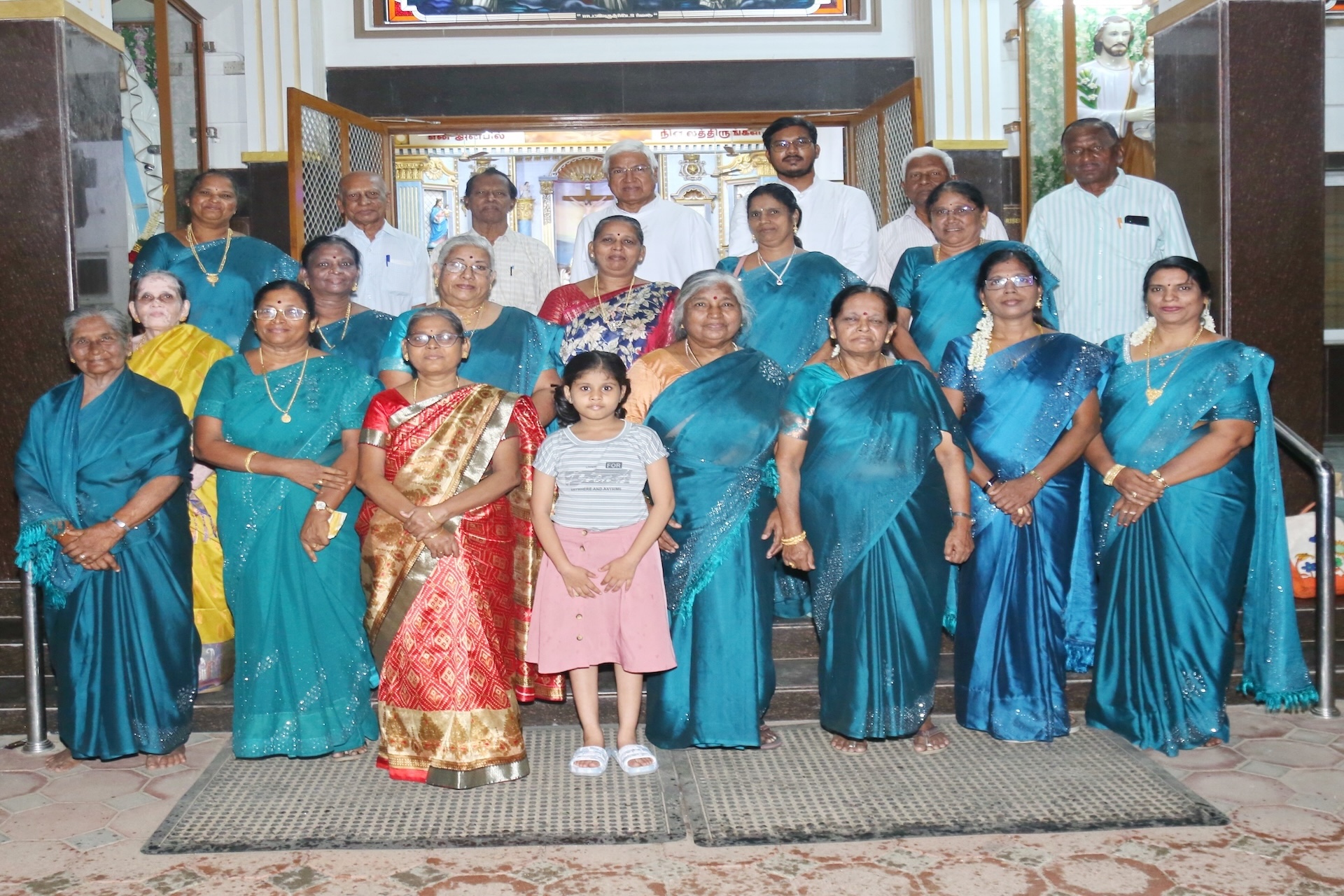 OIC – Charismatic Group (English)